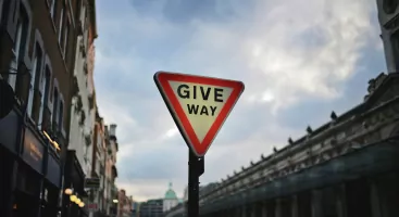 How to Yield to the Main Thread to Improve INP